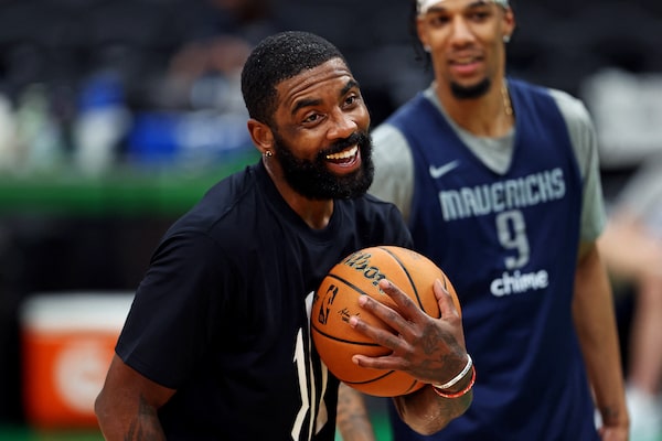 La fuerza absoluta de Kyrie Irving supera toda opinión pública negativa